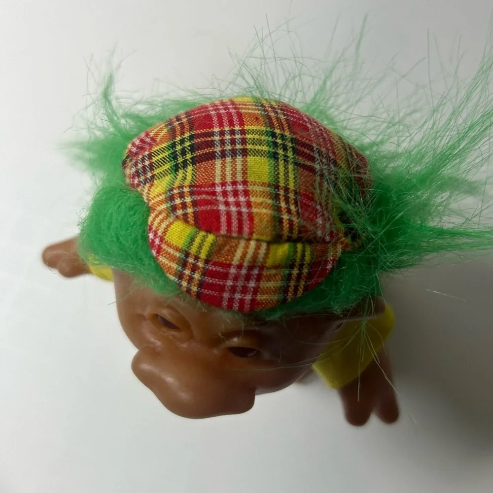 Vintage DAM Mini Plaid Outfit Mini Troll Doll Golfer with Green Hair - Picture 6 of 8